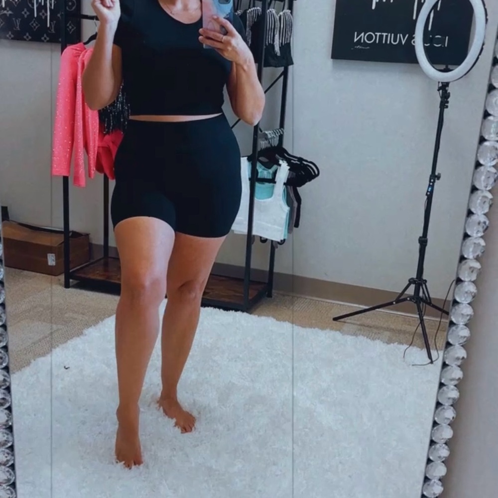 Black Women's Ribbed Biker Short set